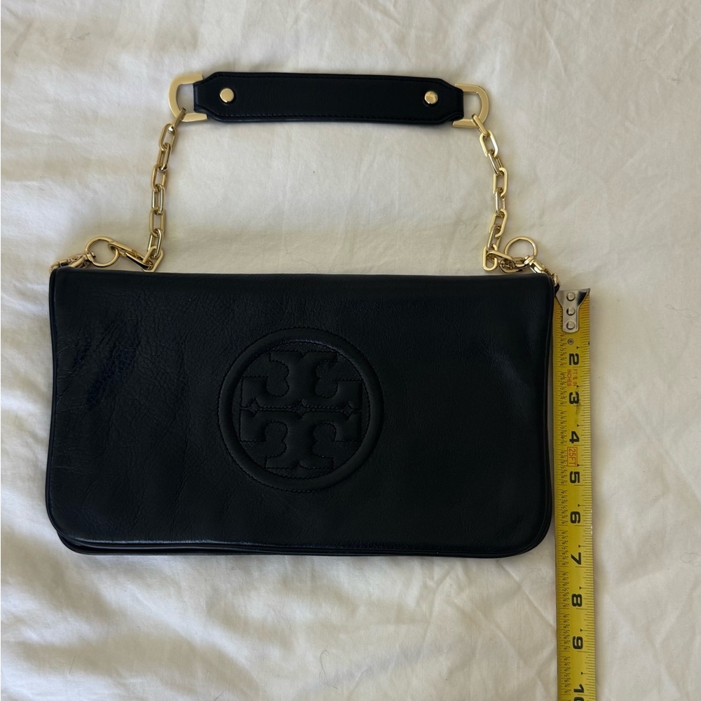 Tory Burch Black Leather Clutch with Removable Gold Chain - Picture 4 of 8